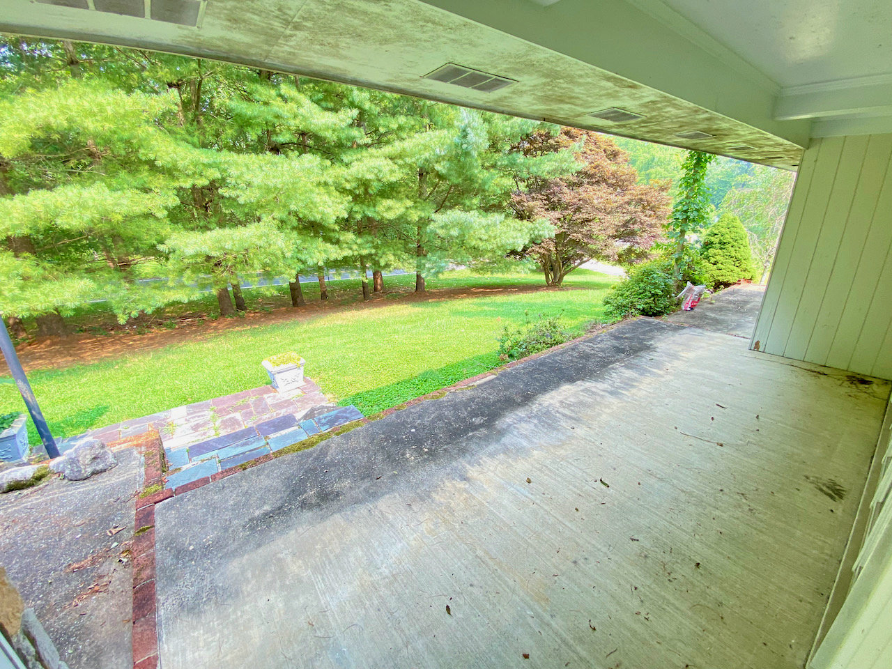 Image for 4 BR/2 BA Home on 1.1 +/- Acres in Western Loudoun County, VA