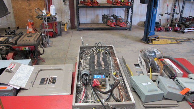 Image for Jul 31 @ 12:00PM EDT - ABSOLUTE SURPLUS EQUIPMENT AUCTION - Evington VA