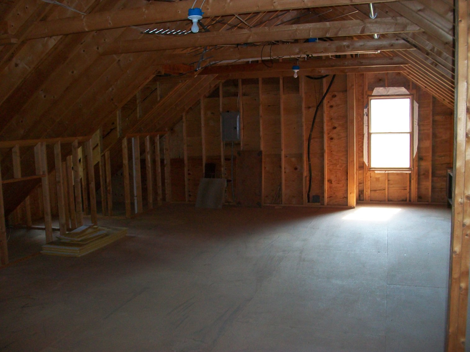 Image for ESTATE OF BOB HOLMBURG AUCTION - RUSTBURG VA