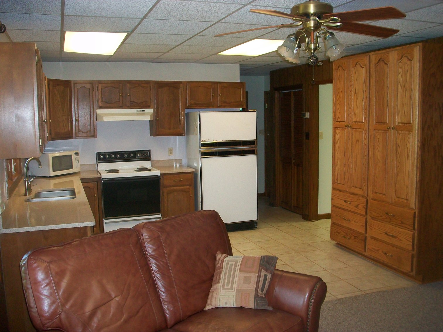 Image for ESTATE OF BOB HOLMBURG AUCTION - RUSTBURG VA