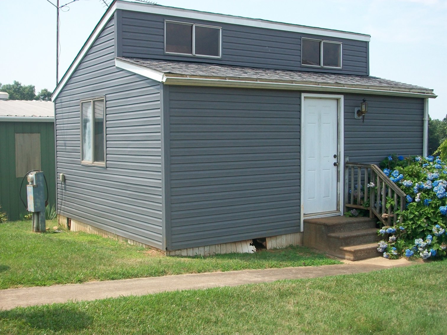 Image for ESTATE OF BOB HOLMBURG AUCTION - RUSTBURG VA