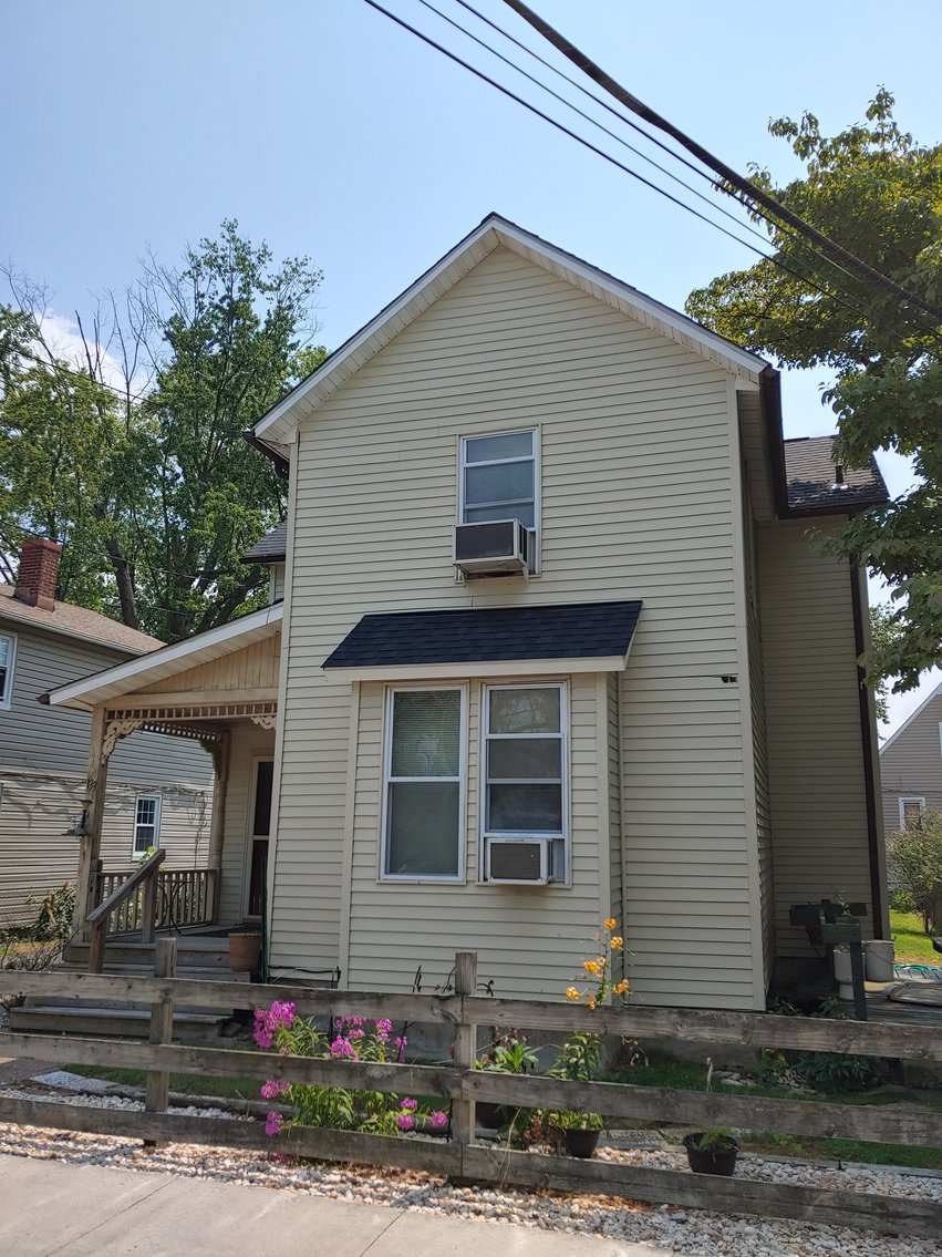 Image for 3 BR 1.5 BA VINYL SIDED HOME  RESIDENTIAL/ OFFICE AREA