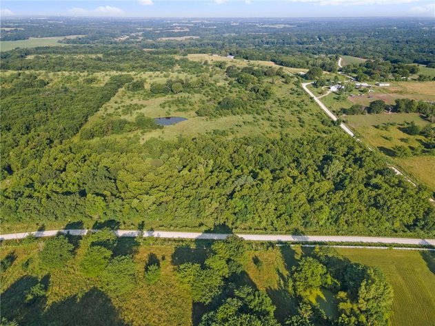 Image for 880 750th Rd - Centerview, MO