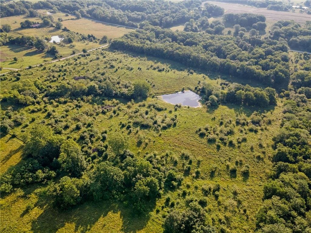 Image for 880 750th Rd - Centerview, MO