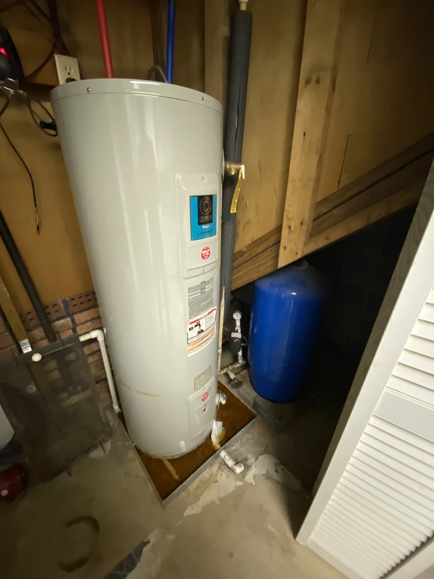 Image for 3 BR/3 BA Brick Home w/Outbuildings on 2.7 +/- Acres in Orange County, VA--SELLS to the HIGHEST BIDDER!!