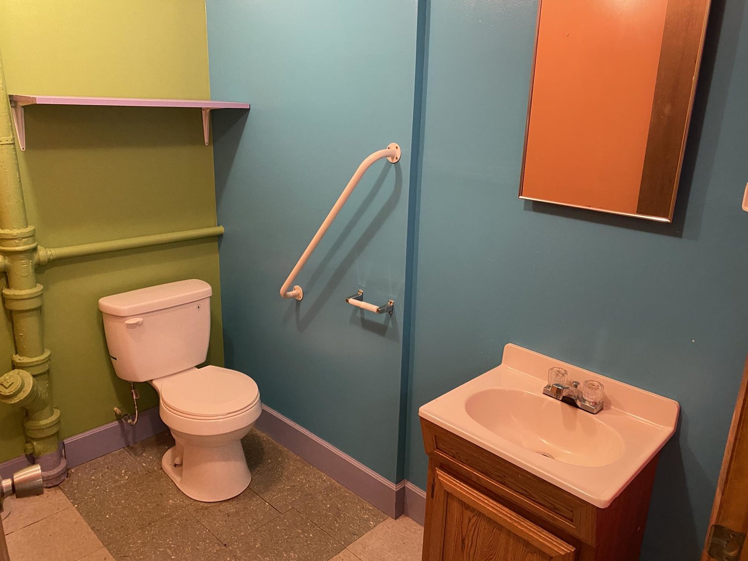 Image for SOLD $231,000 - Large Commercial Building with Ample Parking Selling to The Highest Bidder