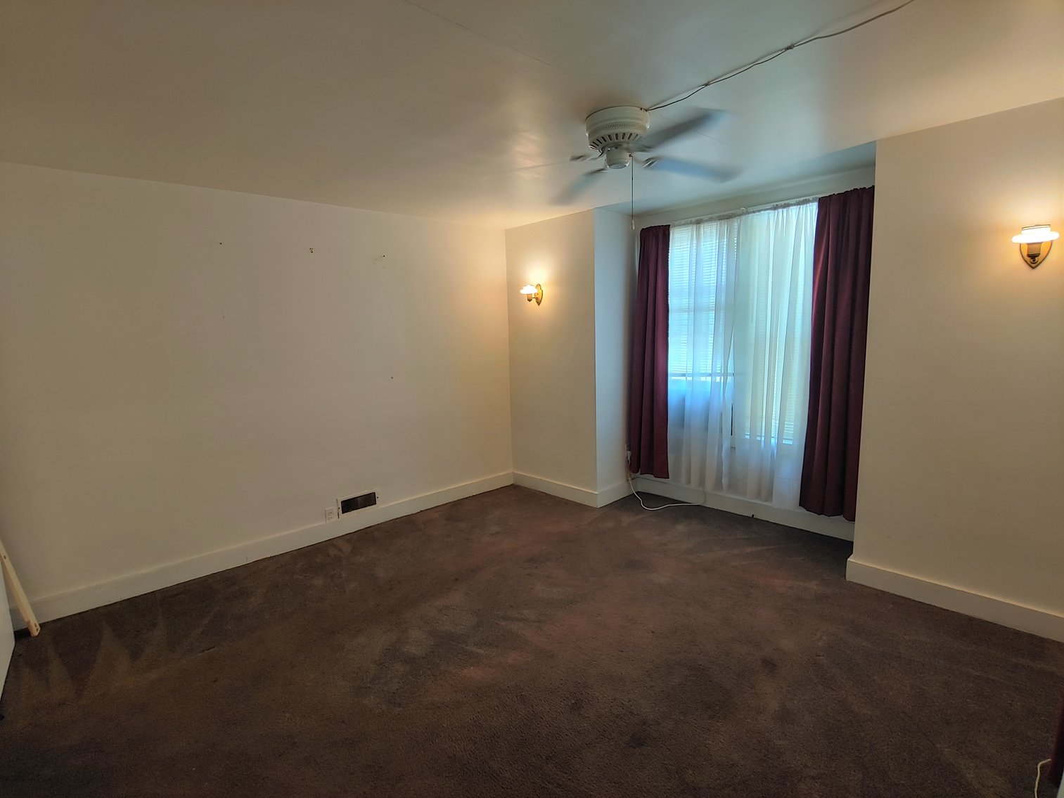 Image for 3 BR 1.5 BA VINYL SIDED HOME  RESIDENTIAL/ OFFICE AREA