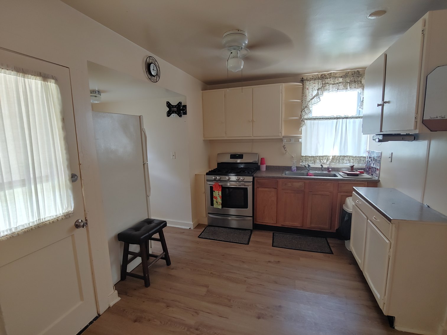 Image for 3 BR 1.5 BA VINYL SIDED HOME  RESIDENTIAL/ OFFICE AREA