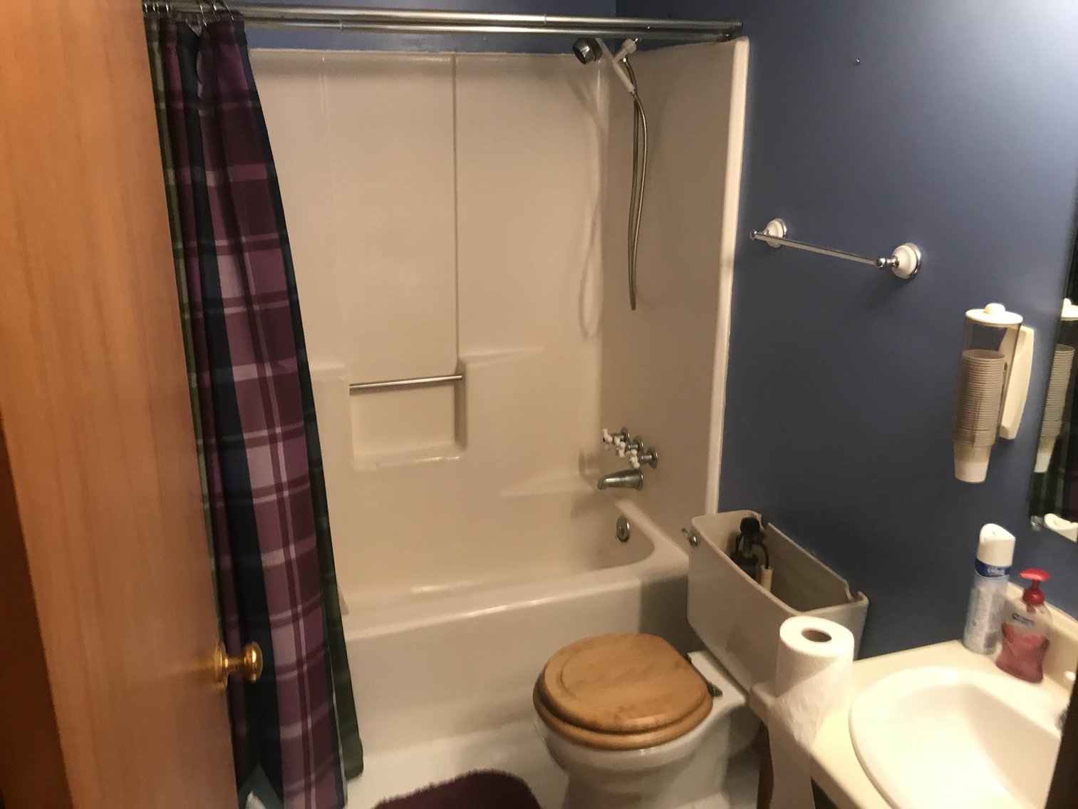 Image for SOLD $66,000 - 5-Bedroom Home Selling to the Highest Bidder