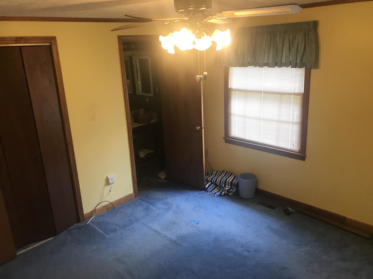 Image for SOLD $66,000 - 5-Bedroom Home Selling to the Highest Bidder