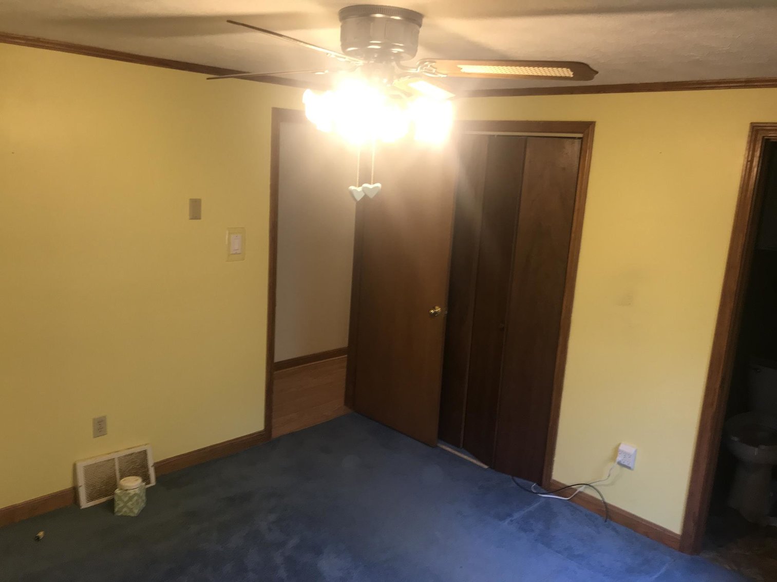 Image for SOLD $66,000 - 5-Bedroom Home Selling to the Highest Bidder