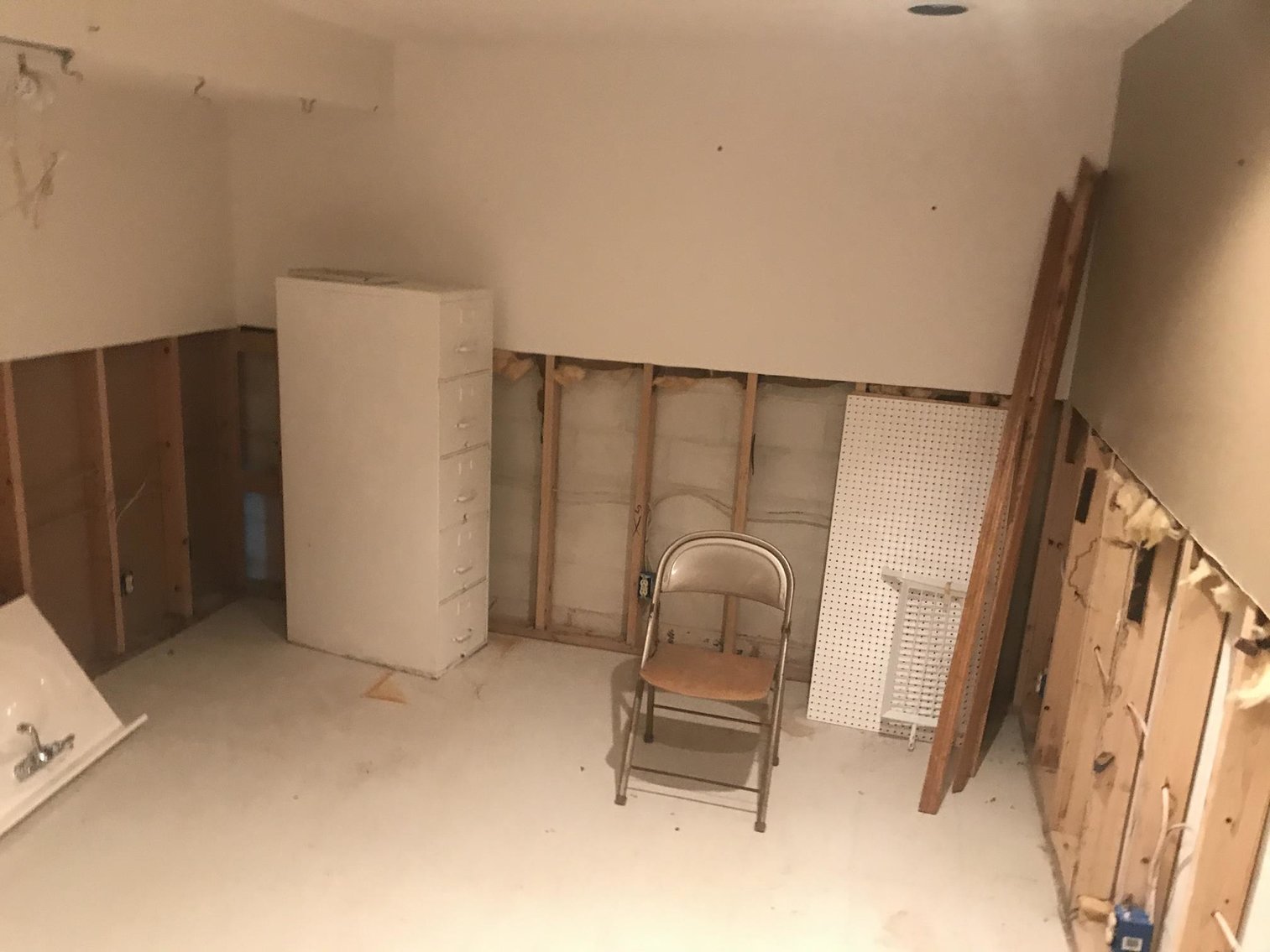 Image for SOLD $66,000 - 5-Bedroom Home Selling to the Highest Bidder