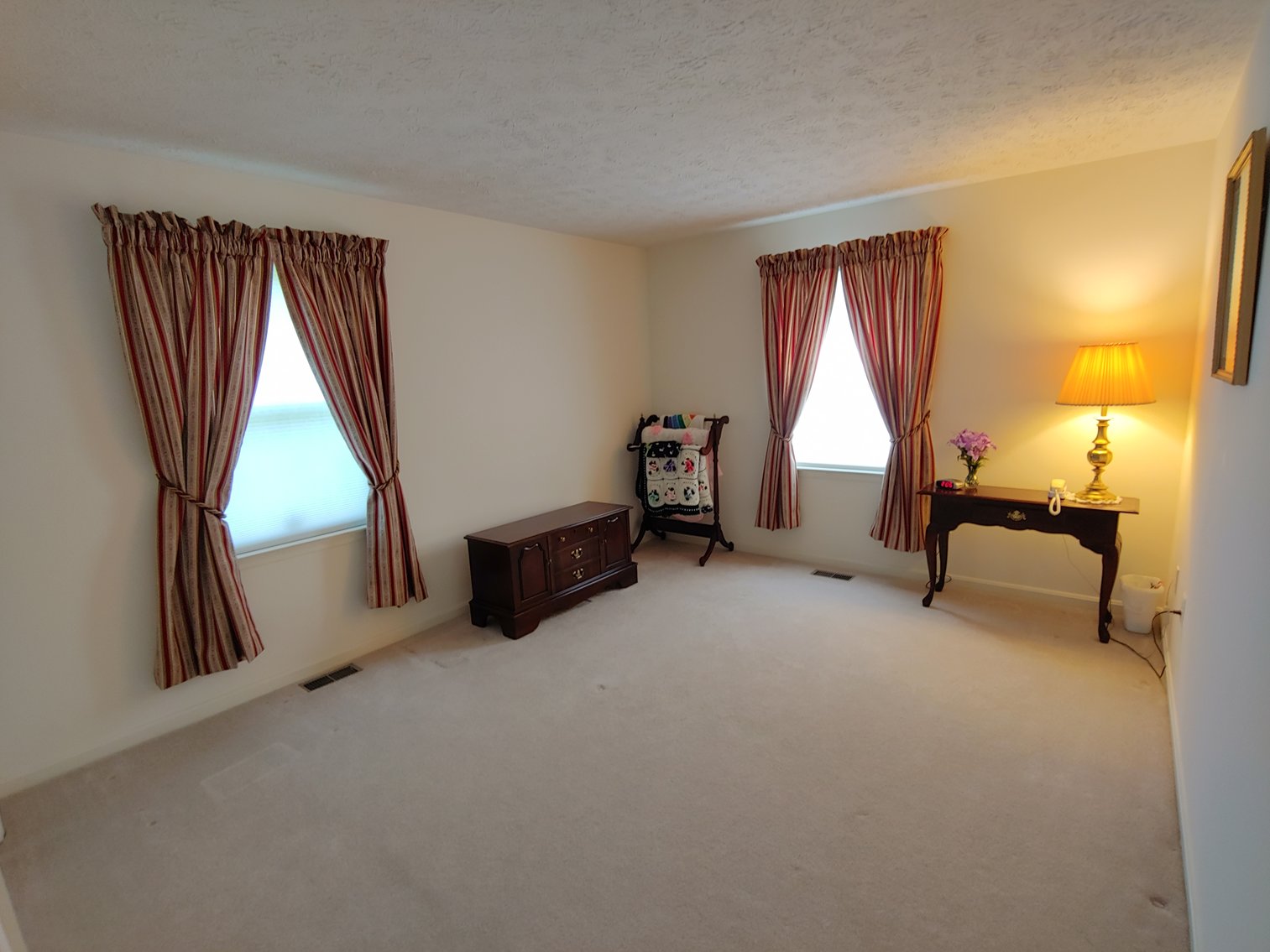 Image for 4 BR, 2.5 BA RANCHER W/ ATT. 2 CAR GARAGE MOVE IN CONDITION ON 2.15+/- AC LOT W/ GLASSWARE, ANTIQUES, FURNITURE & MORE