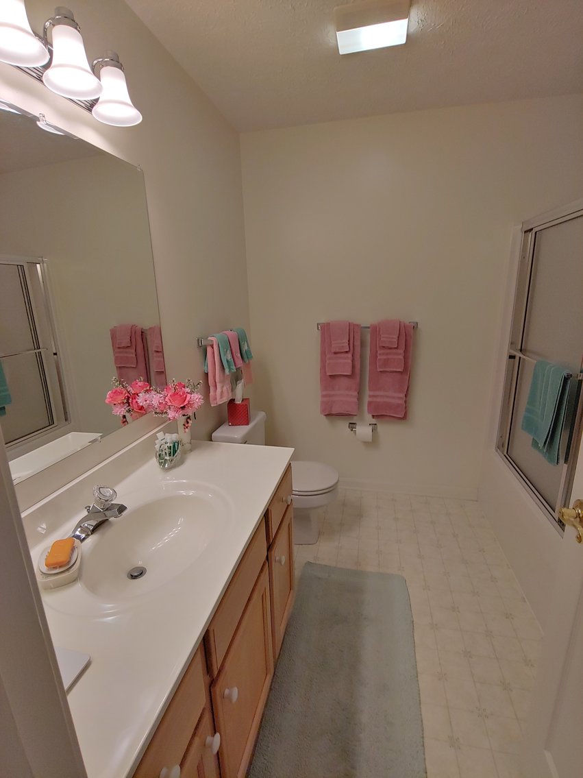 Image for 4 BR, 2.5 BA RANCHER W/ ATT. 2 CAR GARAGE MOVE IN CONDITION ON 2.15+/- AC LOT W/ GLASSWARE, ANTIQUES, FURNITURE & MORE