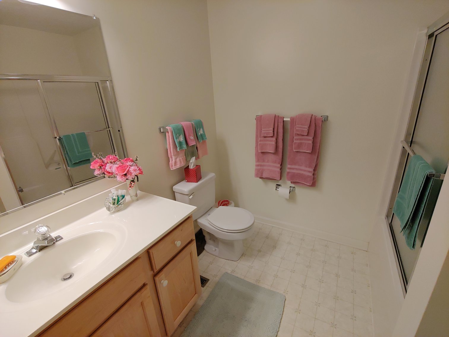 Image for 4 BR, 2.5 BA RANCHER W/ ATT. 2 CAR GARAGE MOVE IN CONDITION ON 2.15+/- AC LOT W/ GLASSWARE, ANTIQUES, FURNITURE & MORE