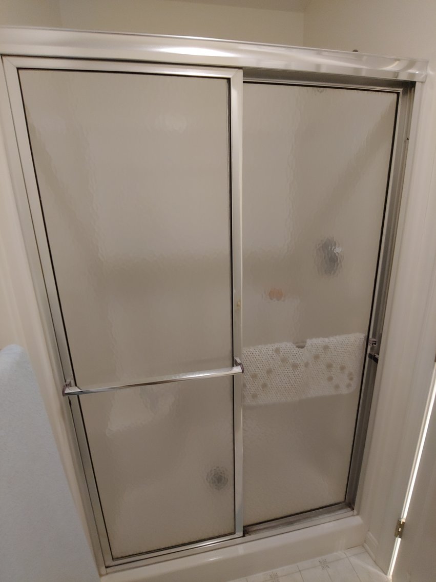 Image for 4 BR, 2.5 BA RANCHER W/ ATT. 2 CAR GARAGE MOVE IN CONDITION ON 2.15+/- AC LOT W/ GLASSWARE, ANTIQUES, FURNITURE & MORE