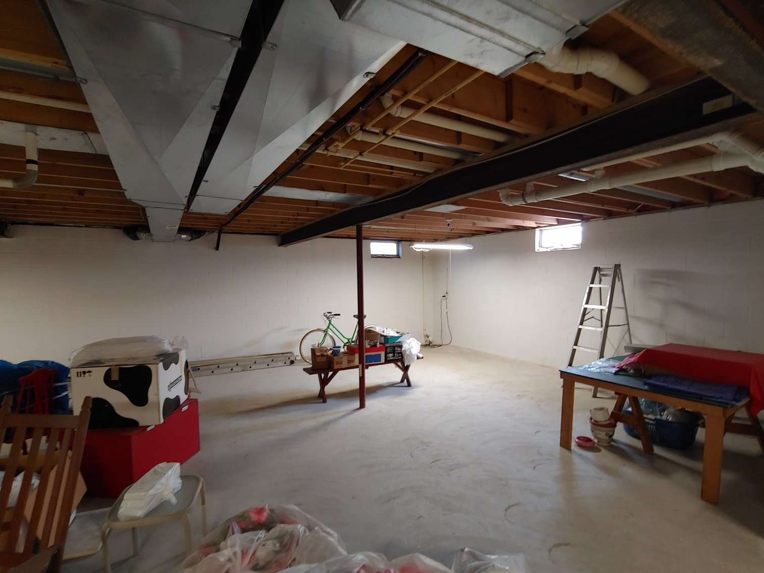 Image for 4 BR, 2.5 BA RANCHER W/ ATT. 2 CAR GARAGE MOVE IN CONDITION ON 2.15+/- AC LOT W/ GLASSWARE, ANTIQUES, FURNITURE & MORE