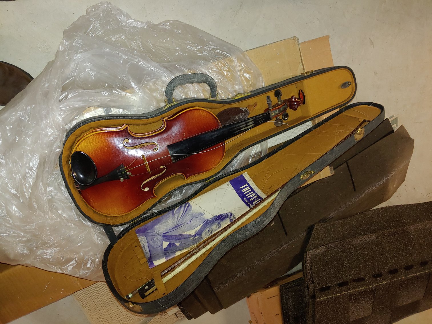 Image for 4 BR, 2.5 BA RANCHER W/ ATT. 2 CAR GARAGE MOVE IN CONDITION ON 2.15+/- AC LOT W/ GLASSWARE, ANTIQUES, FURNITURE & MORE