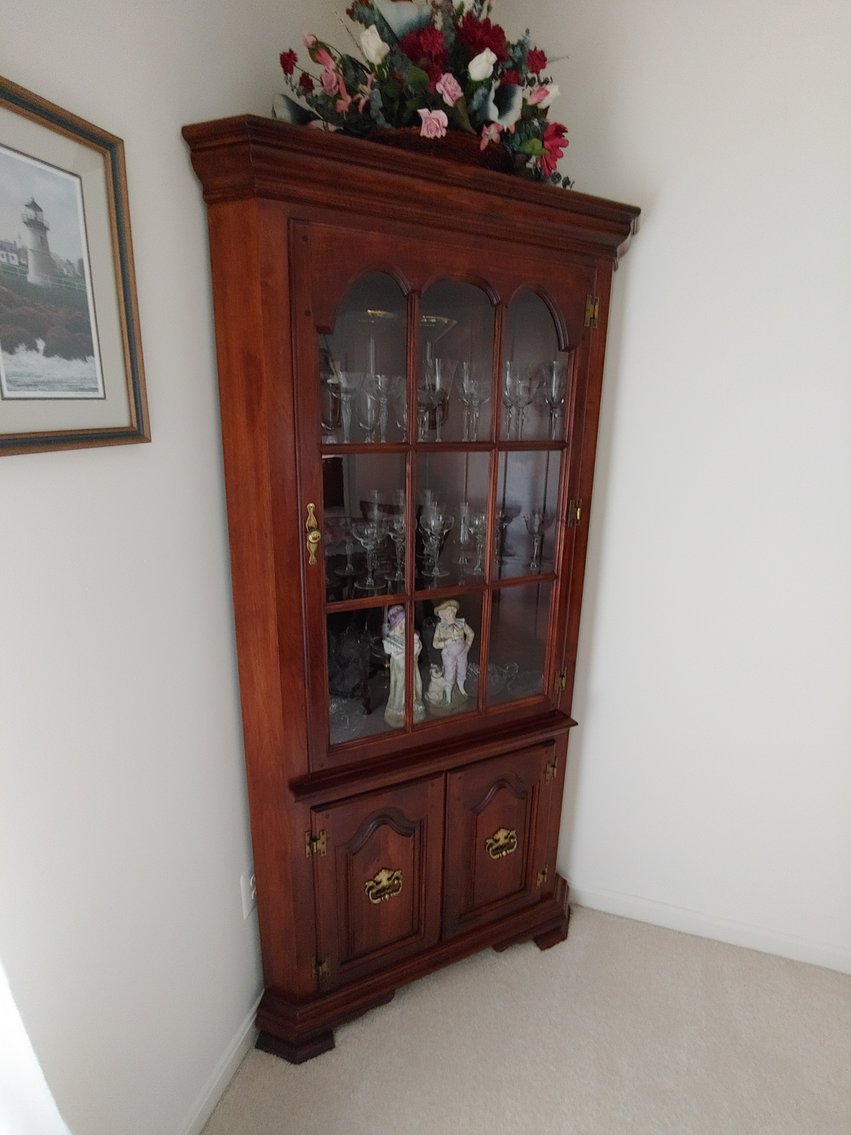 Image for 4 BR, 2.5 BA RANCHER W/ ATT. 2 CAR GARAGE MOVE IN CONDITION ON 2.15+/- AC LOT W/ GLASSWARE, ANTIQUES, FURNITURE & MORE