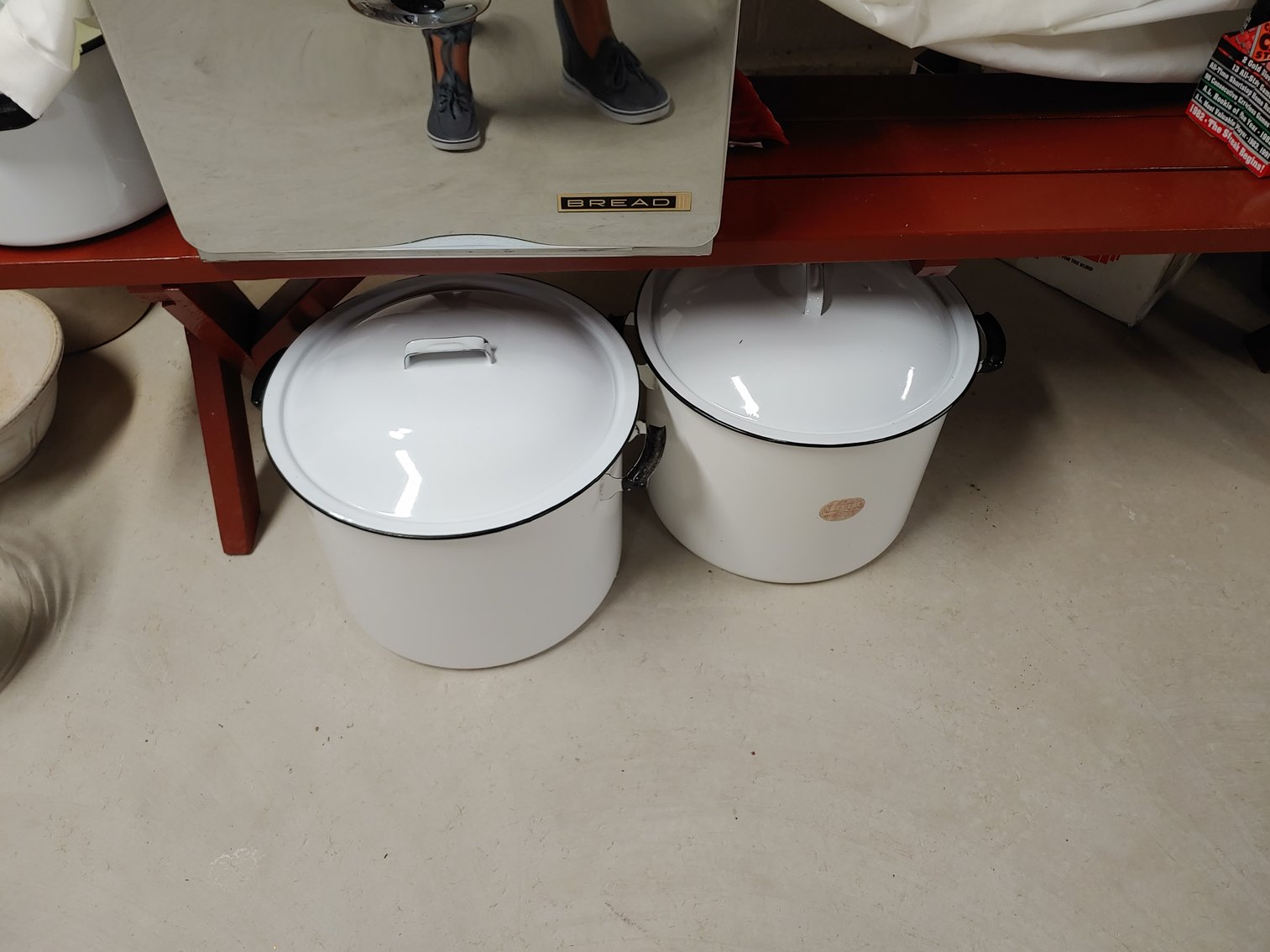 Image for 4 BR, 2.5 BA RANCHER W/ ATT. 2 CAR GARAGE MOVE IN CONDITION ON 2.15+/- AC LOT W/ GLASSWARE, ANTIQUES, FURNITURE & MORE