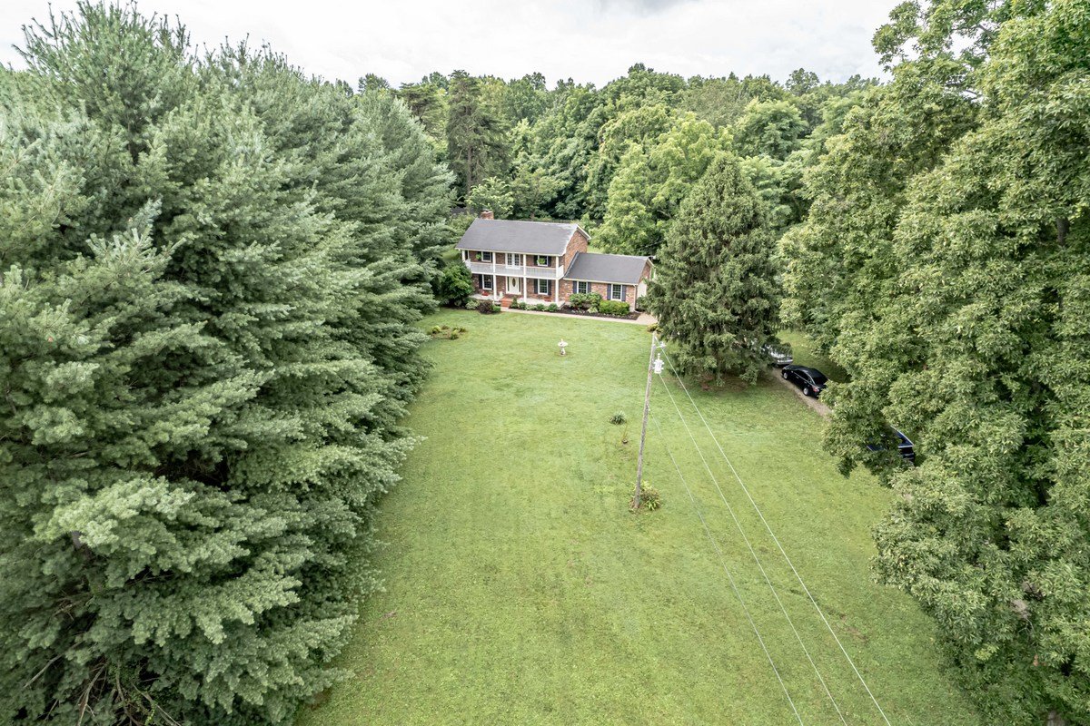 Image for Real Estate Auction in Mt. Washington/Shepherdsville