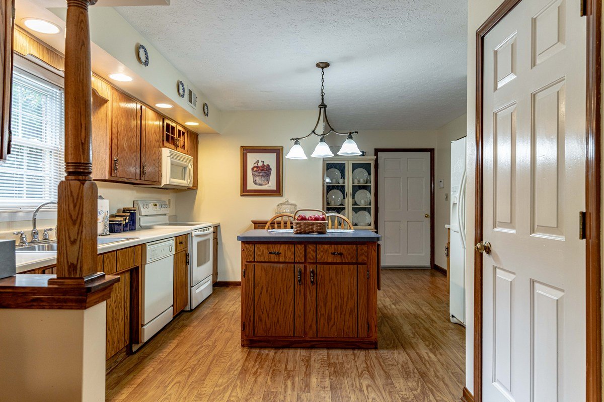 Image for Real Estate Auction in Mt. Washington/Shepherdsville