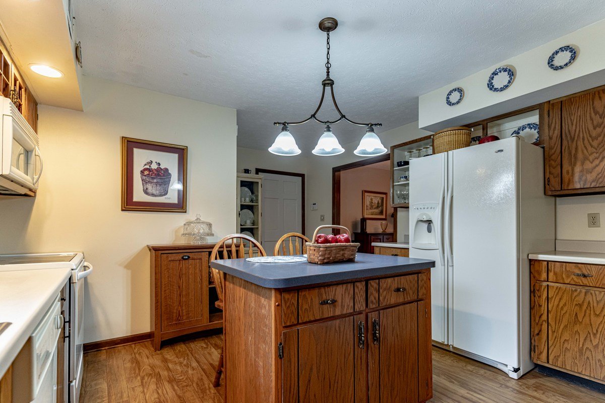 Image for Real Estate Auction in Mt. Washington/Shepherdsville