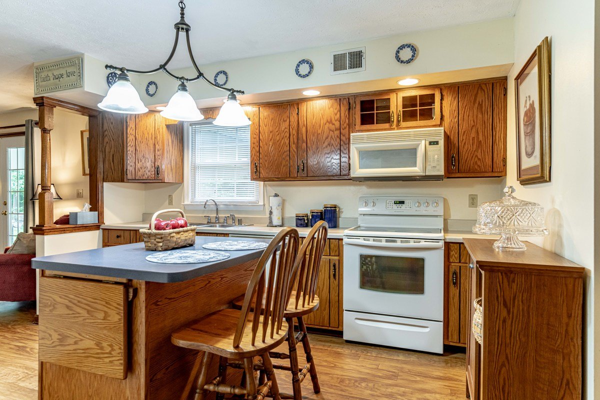 Image for Real Estate Auction in Mt. Washington/Shepherdsville