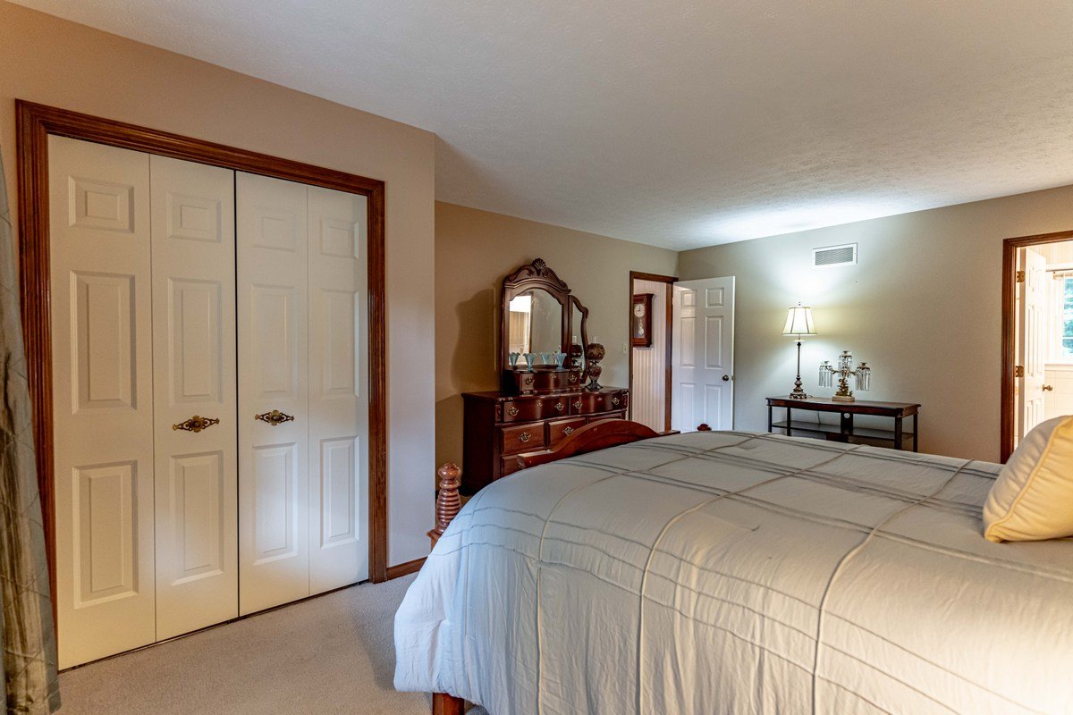 Image for Real Estate Auction in Mt. Washington/Shepherdsville