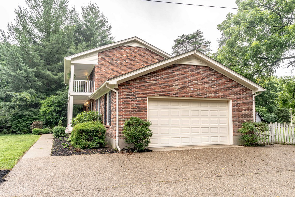 Image for Real Estate Auction in Mt. Washington/Shepherdsville