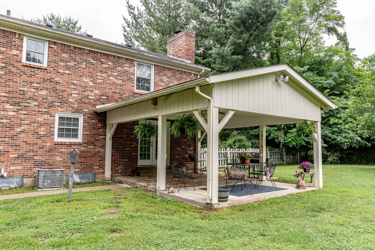 Image for Real Estate Auction in Mt. Washington/Shepherdsville