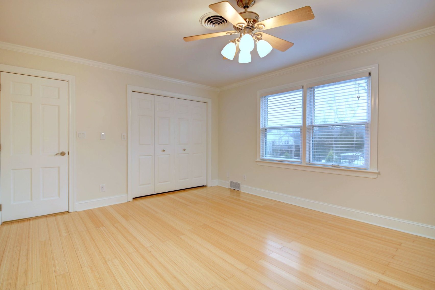 Image for SOLD $484,000 - Magnificent 5-Bedroom Dream Home in the Heart of South Hills