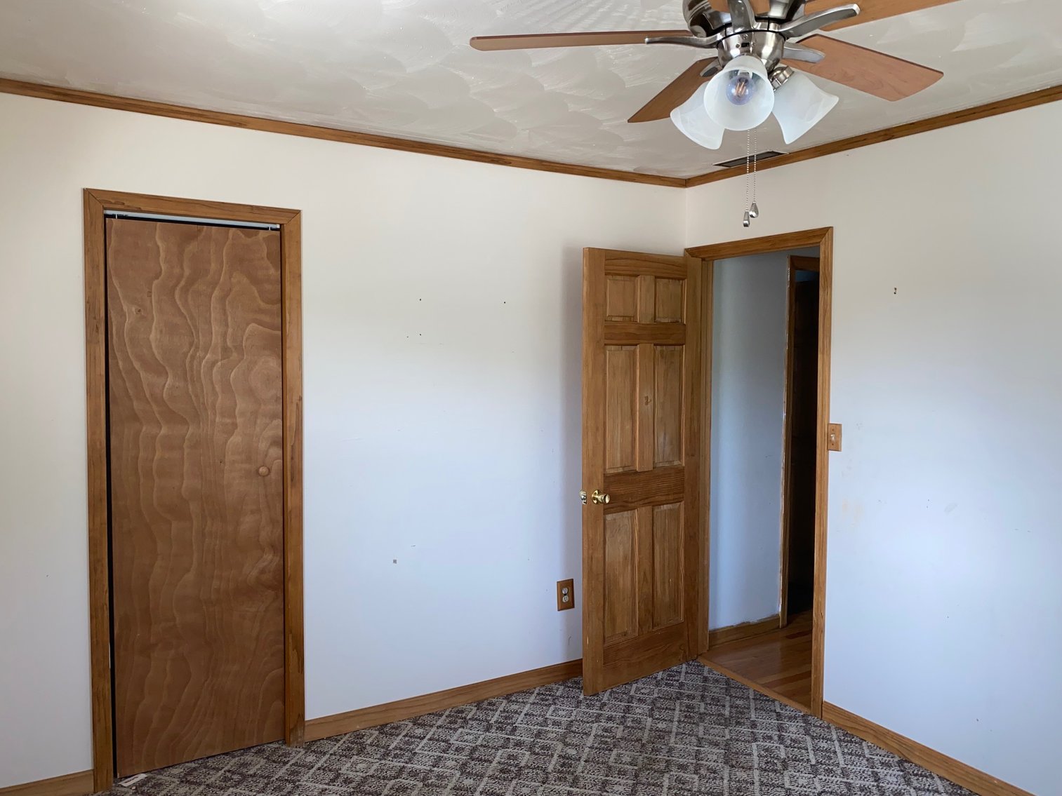 Image for SOLD $90,750 - Spacious Tri-Level 4 Bedroom