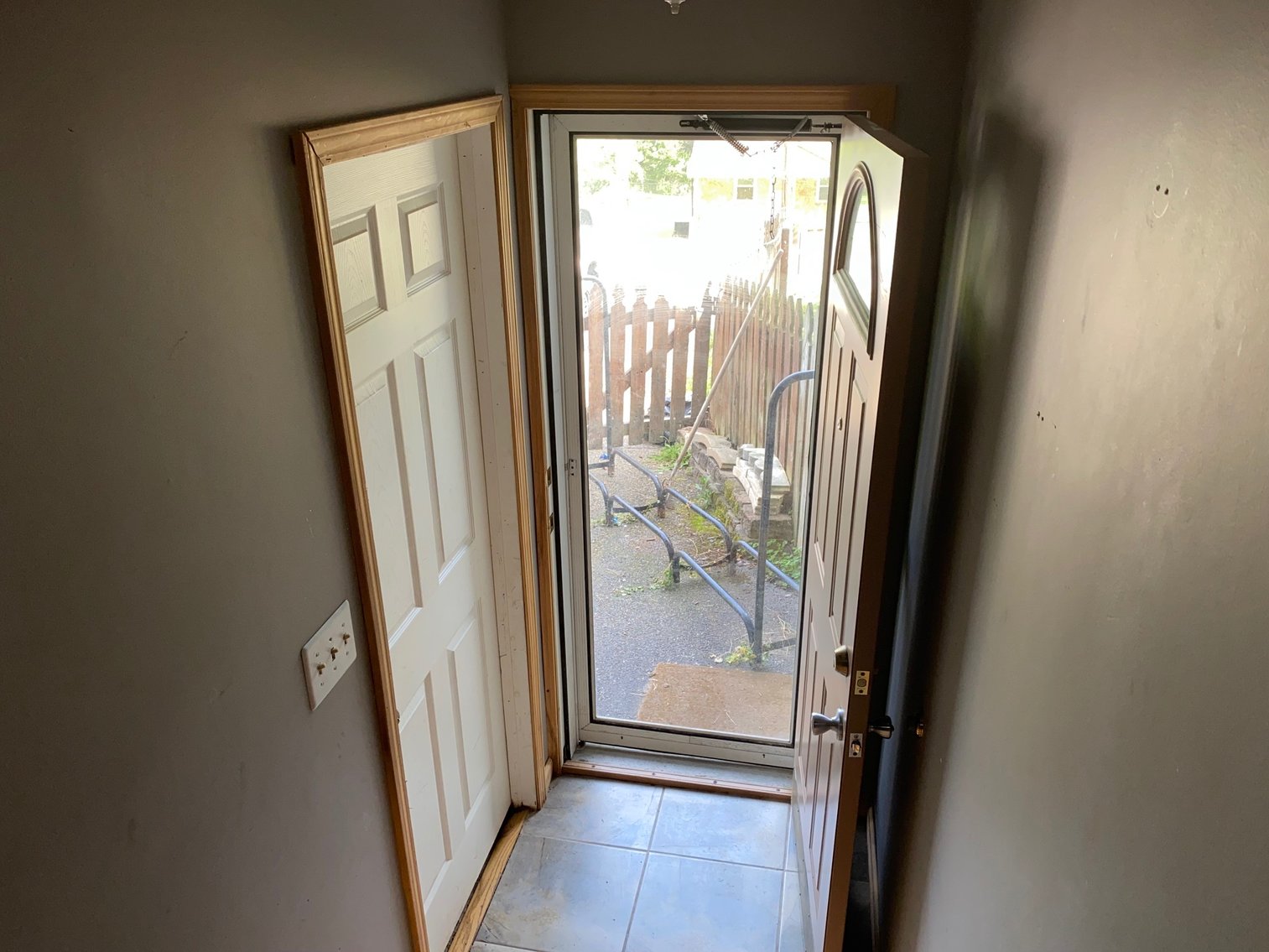 Image for SOLD $90,750 - Spacious Tri-Level 4 Bedroom