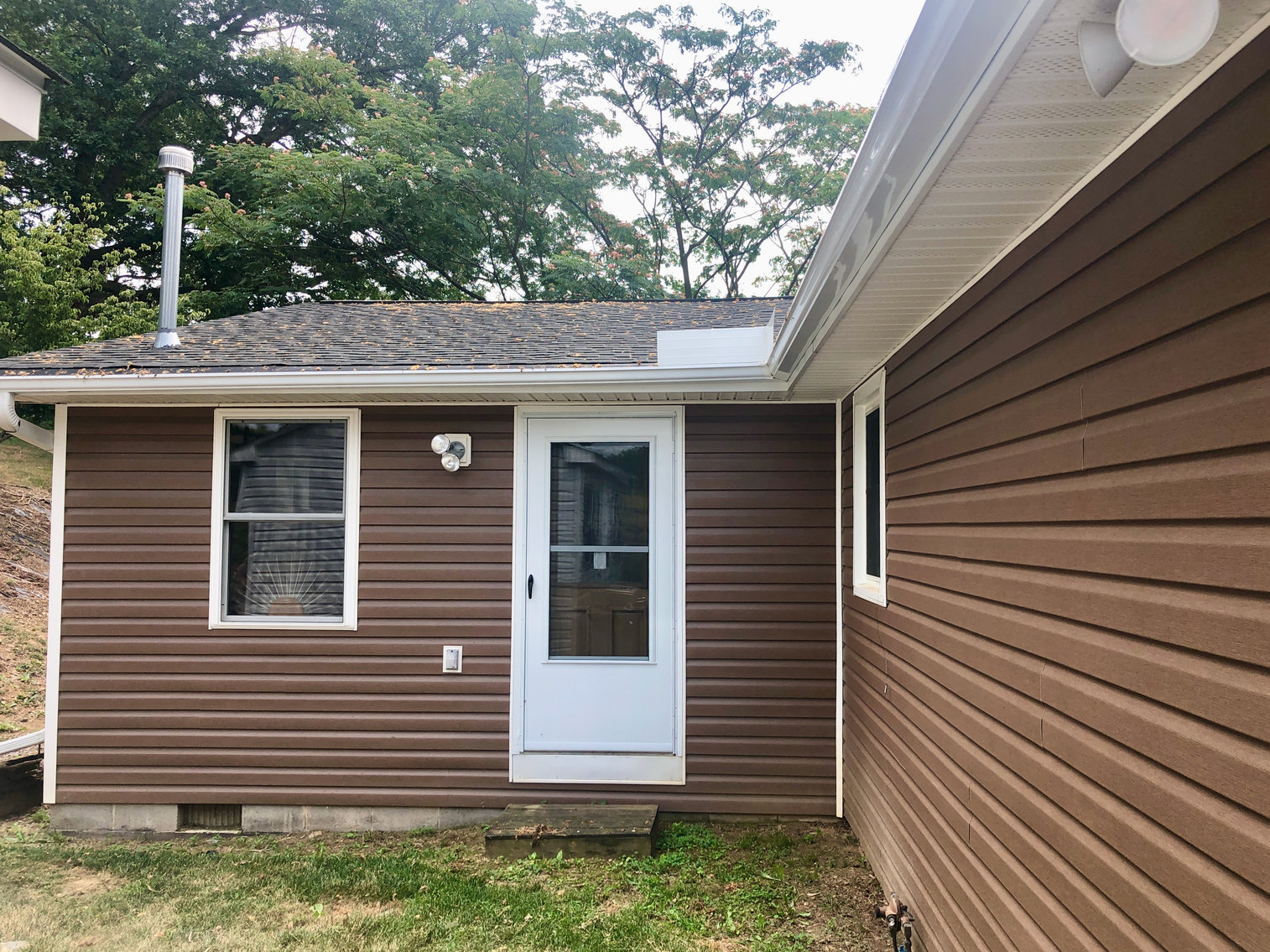 Image for Immaculate 3 BR/2 BA Home on .88 +/- Acre Lot w/Amazing Mountain Views in Rockingham County, VA