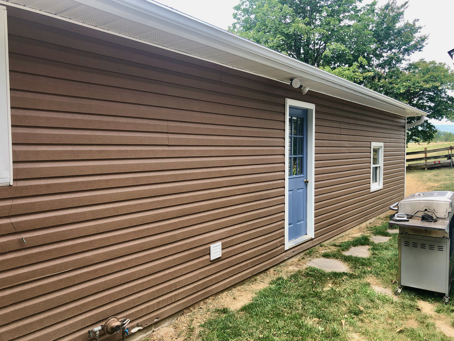 Image for Immaculate 3 BR/2 BA Home on .88 +/- Acre Lot w/Amazing Mountain Views in Rockingham County, VA