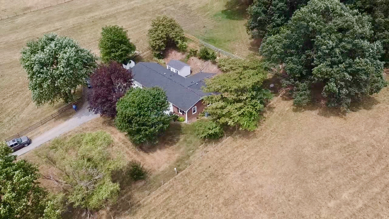 Image for Immaculate 3 BR/2 BA Home on .88 +/- Acre Lot w/Amazing Mountain Views in Rockingham County, VA