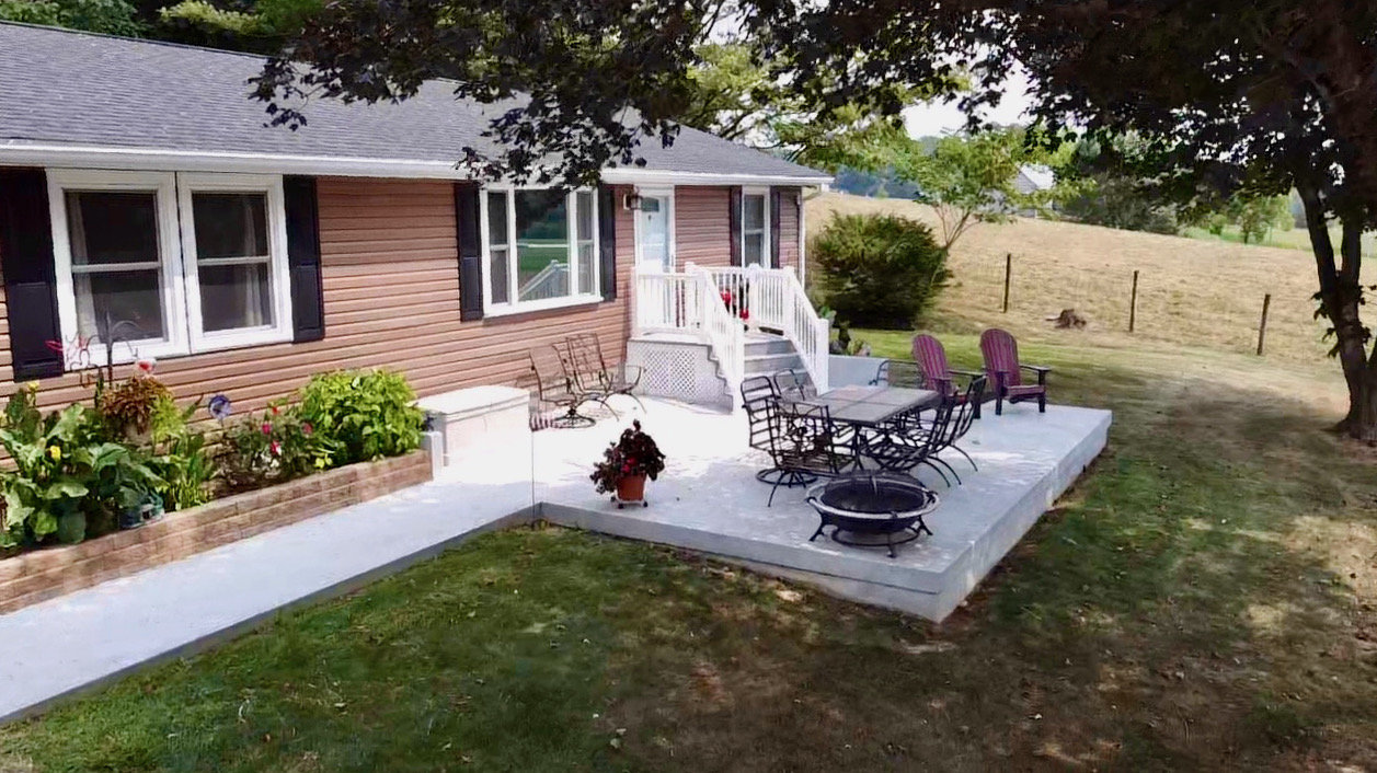 Image for Immaculate 3 BR/2 BA Home on .88 +/- Acre Lot w/Amazing Mountain Views in Rockingham County, VA