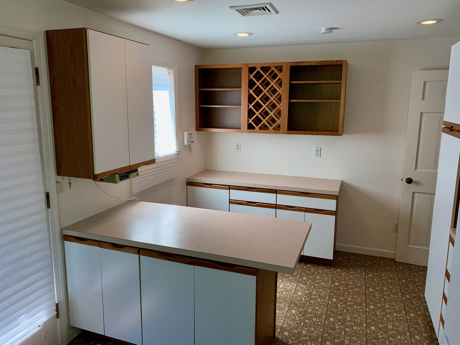 Image for 3 BR/2 BA Home in Alexandria, VA--Minutes from Reagan National Airport, Pentagon, DC, Amazon & More!!