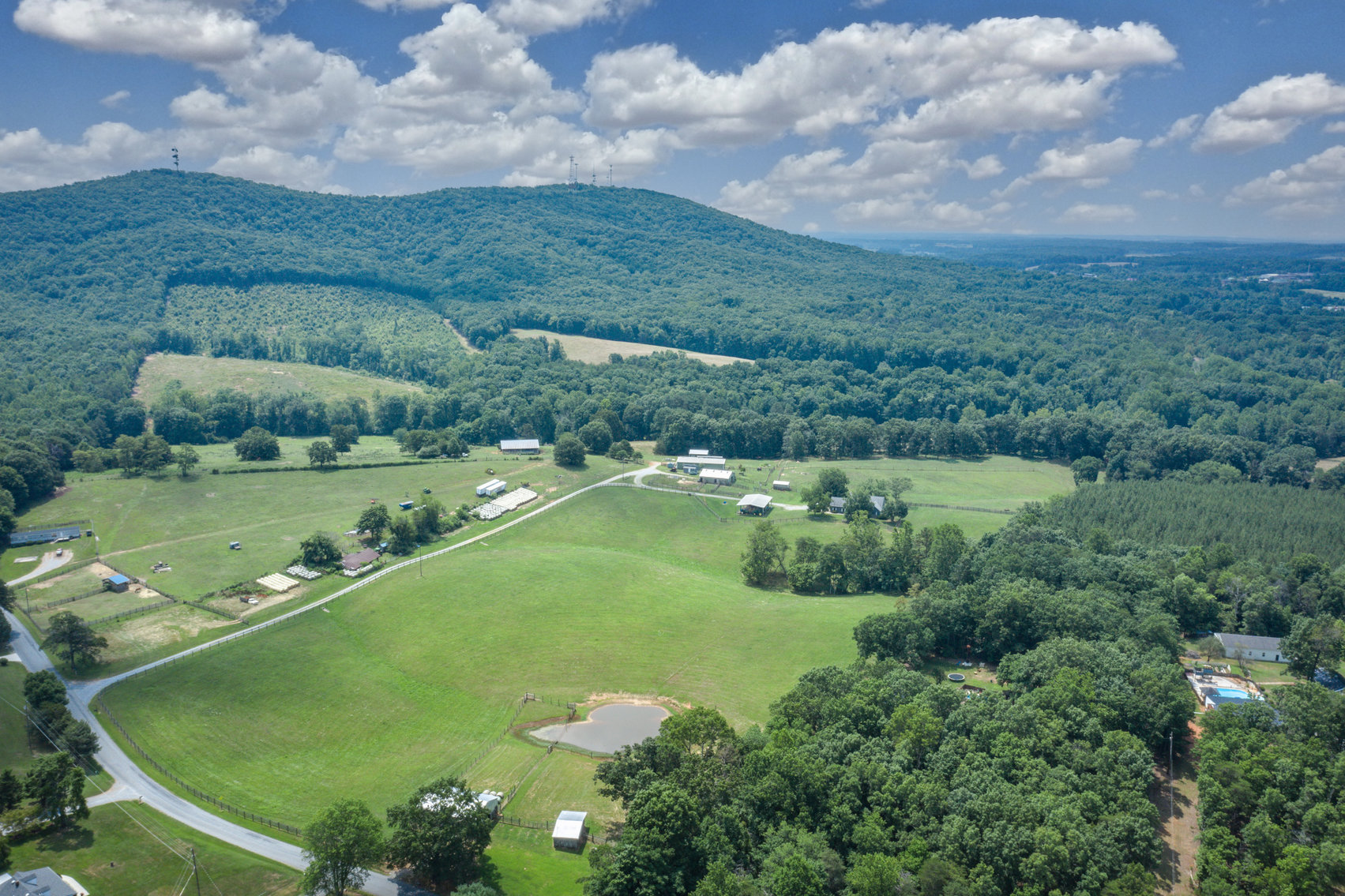 Image for ESTATE OF BOB HOLMBURG AUCTION - RUSTBURG VA