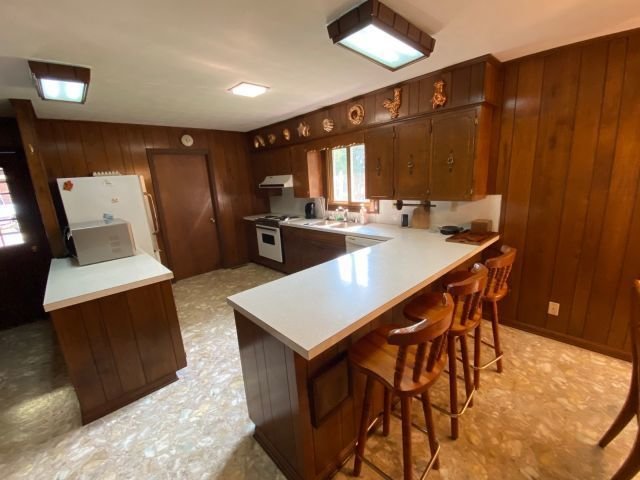 Image for ABSOLUTE LIVING ESTATE AUCTION