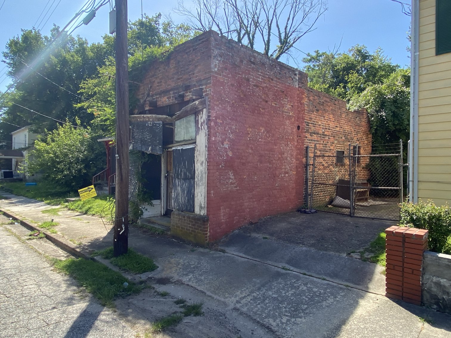 Image for Value-Add Investment Opportunity - Residential Building Lot, Single Family Home & Commercial Building - 2 Tax Parcels - 926-930 Willcox St., Petersburg, VA 23803