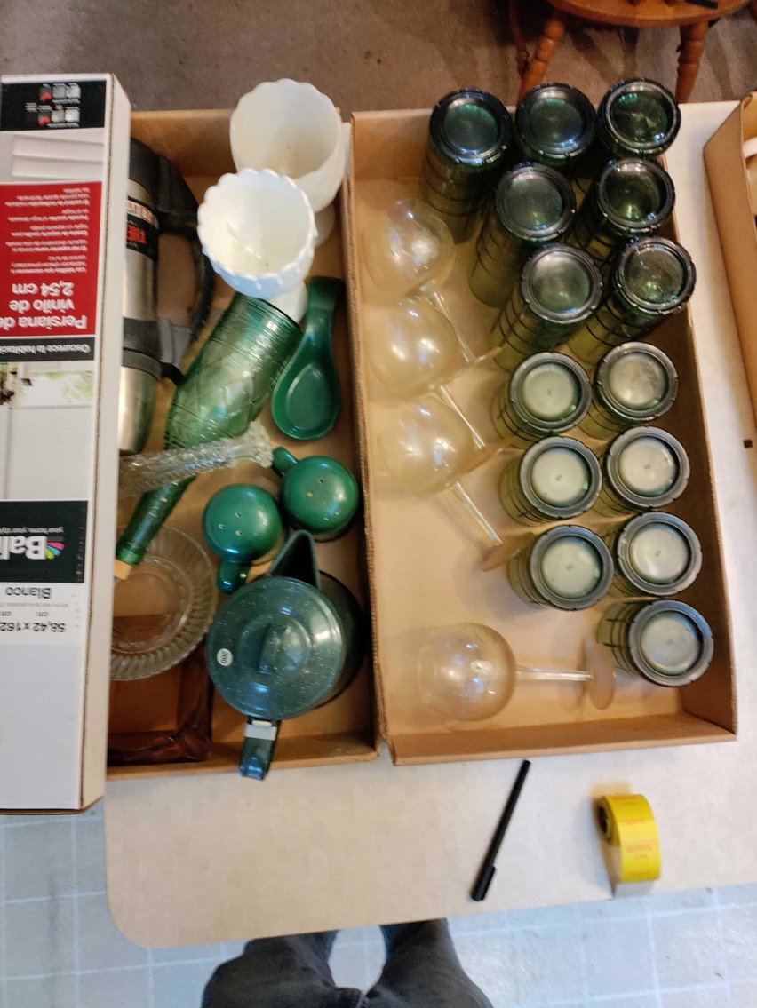 Image for Hand Tools, Clocks, Kitchen Items, Calipers, Decor, Exercise Equipment, Furniture, Power Tools, Lawn Mower, Ladders - Online Estate Auction