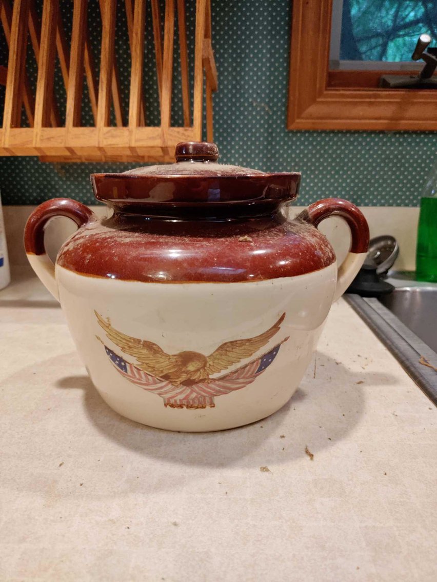 Image for Hand Tools, Clocks, Kitchen Items, Calipers, Decor, Exercise Equipment, Furniture, Power Tools, Lawn Mower, Ladders - Online Estate Auction