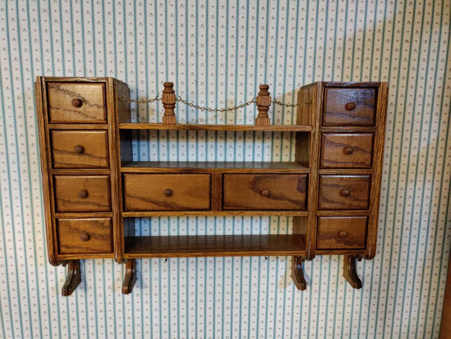 Image for Hand Tools, Clocks, Kitchen Items, Calipers, Decor, Exercise Equipment, Furniture, Power Tools, Lawn Mower, Ladders - Online Estate Auction