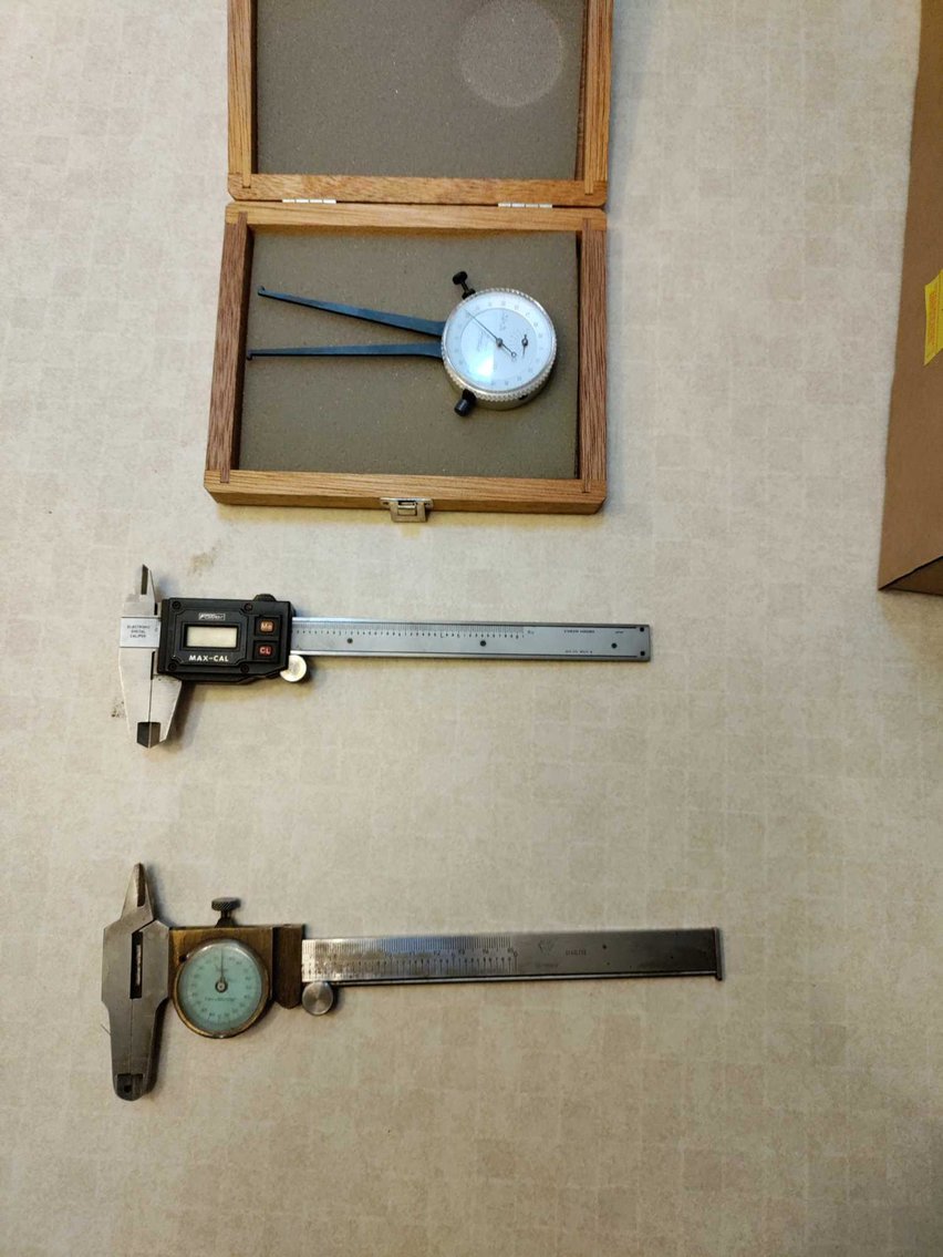 Image for Hand Tools, Clocks, Kitchen Items, Calipers, Decor, Exercise Equipment, Furniture, Power Tools, Lawn Mower, Ladders - Online Estate Auction