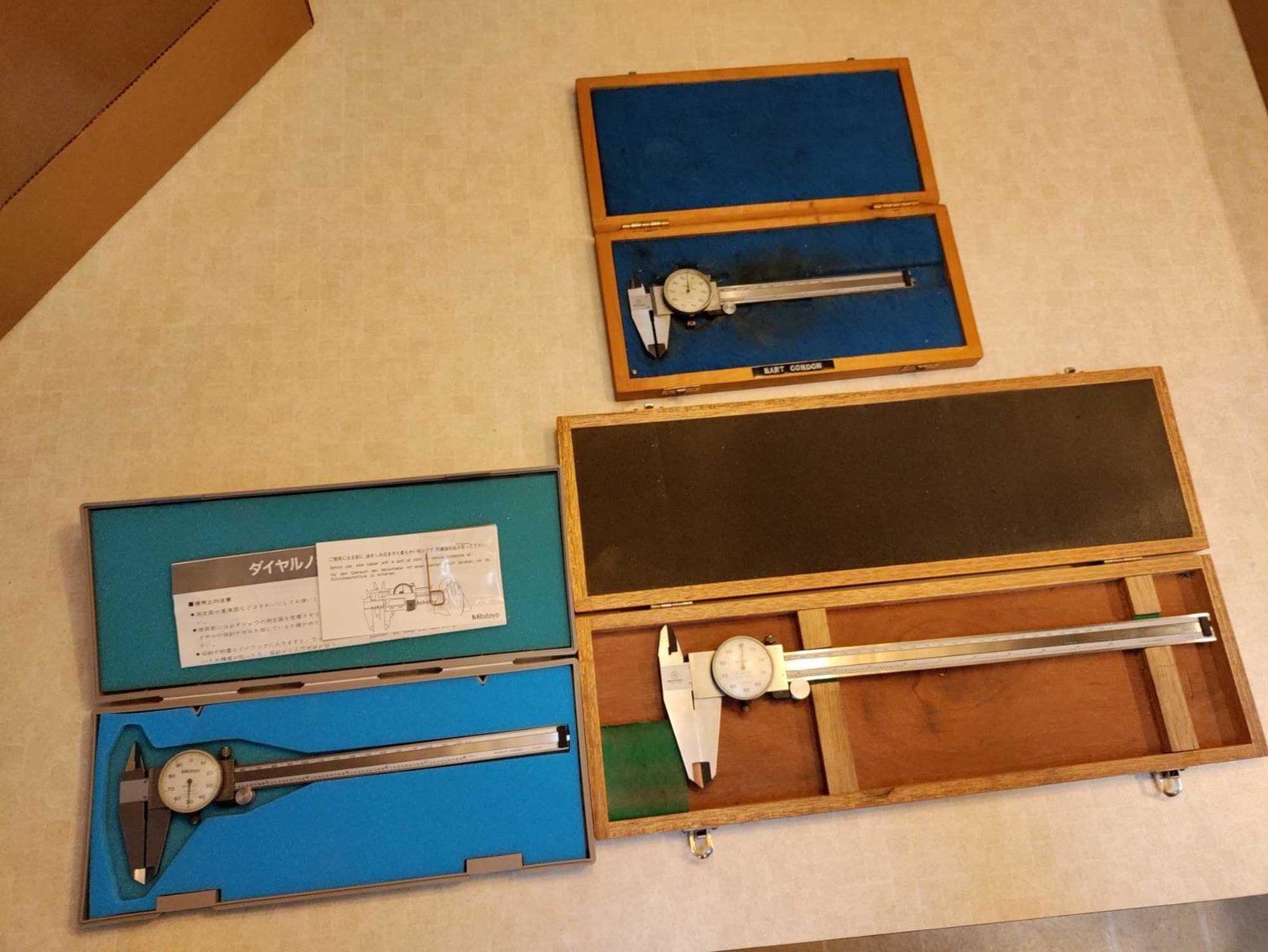 Image for Hand Tools, Clocks, Kitchen Items, Calipers, Decor, Exercise Equipment, Furniture, Power Tools, Lawn Mower, Ladders - Online Estate Auction