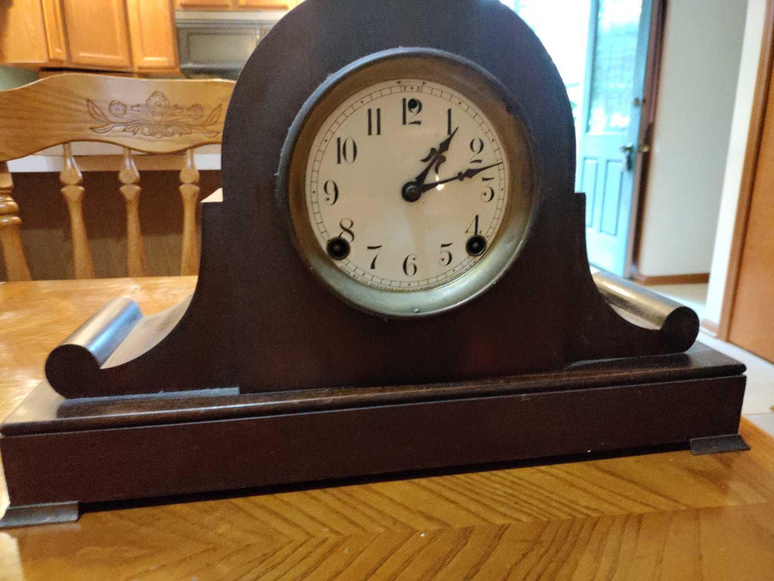 Image for Hand Tools, Clocks, Kitchen Items, Calipers, Decor, Exercise Equipment, Furniture, Power Tools, Lawn Mower, Ladders - Online Estate Auction