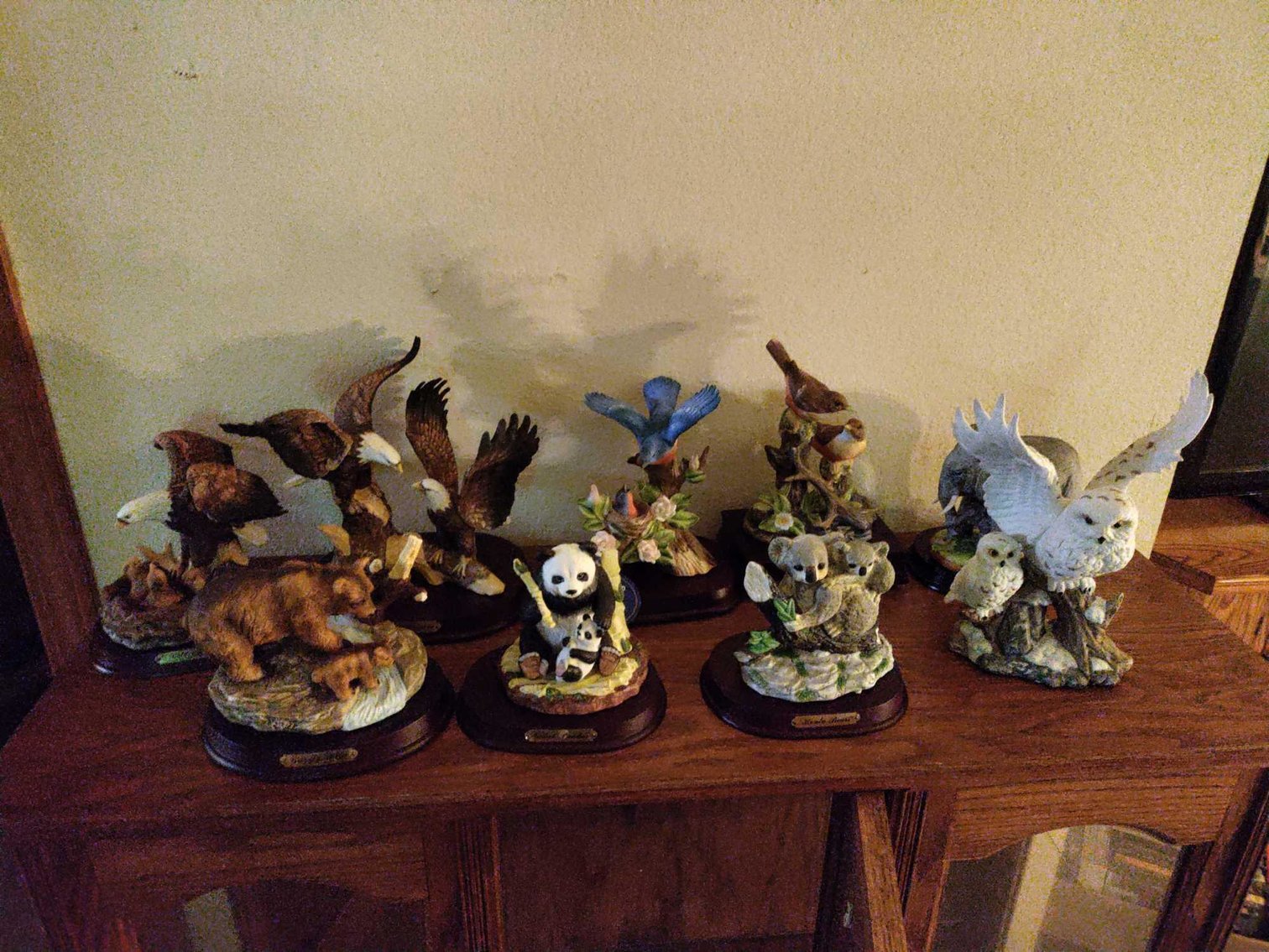 Image for Hand Tools, Clocks, Kitchen Items, Calipers, Decor, Exercise Equipment, Furniture, Power Tools, Lawn Mower, Ladders - Online Estate Auction