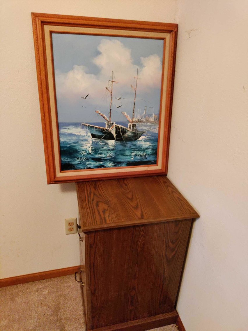 Image for Hand Tools, Clocks, Kitchen Items, Calipers, Decor, Exercise Equipment, Furniture, Power Tools, Lawn Mower, Ladders - Online Estate Auction